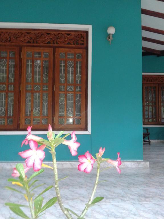 Sigiri Leisure Holiday Home Sigiriya Bagian luar foto