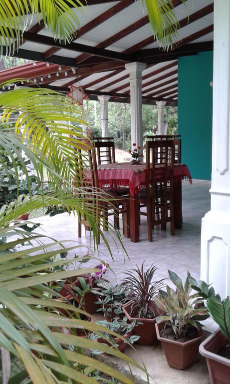Sigiri Leisure Holiday Home Sigiriya Bagian luar foto