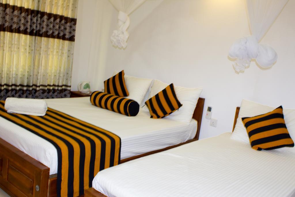Sigiri Leisure Holiday Home Sigiriya Bagian luar foto