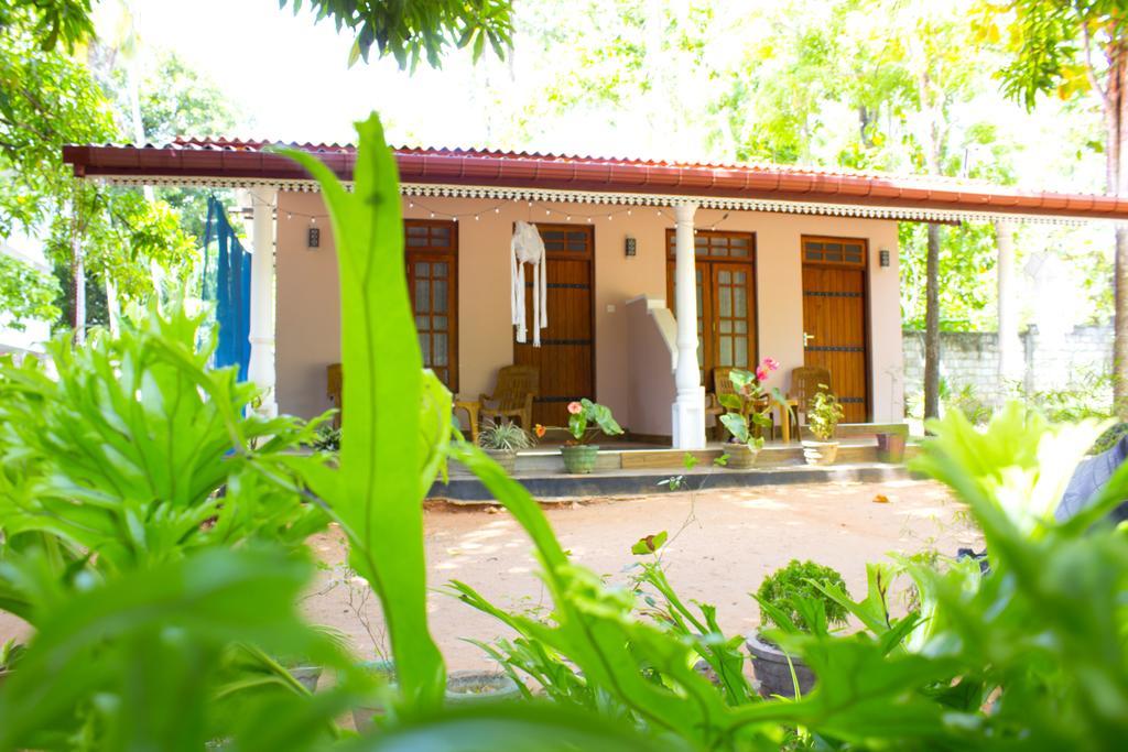 Sigiri Leisure Holiday Home Sigiriya Bagian luar foto